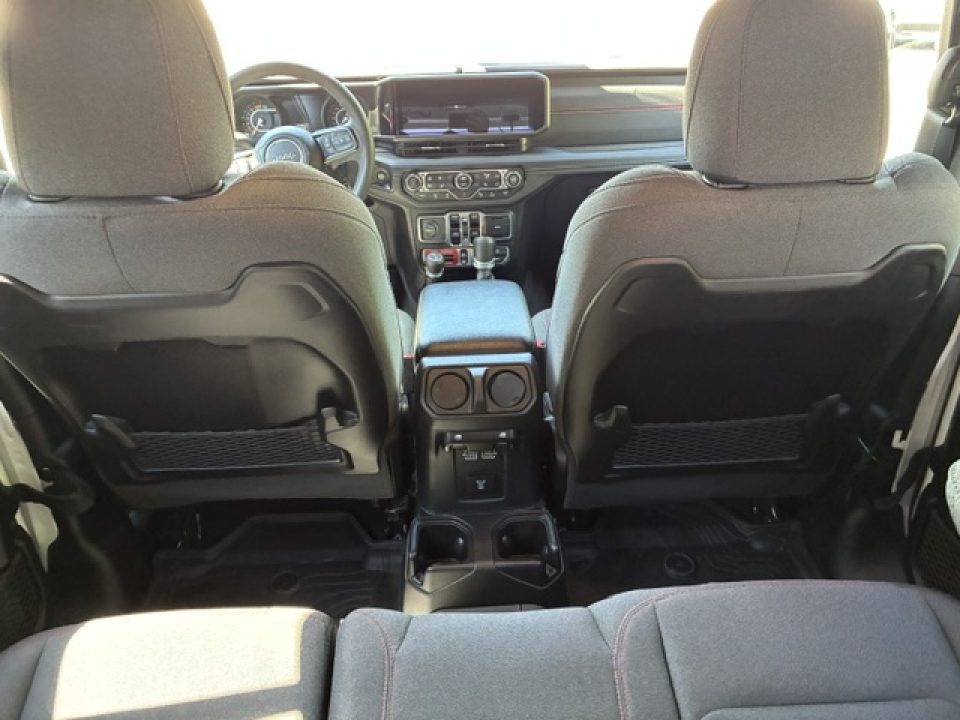 Used 2025 Jeep Wrangler Rubicon SUV