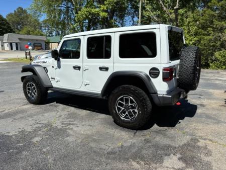 Used 2025 Jeep Wrangler Rubicon SUV