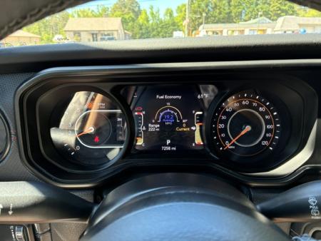 Used 2025 Jeep Wrangler Rubicon SUV