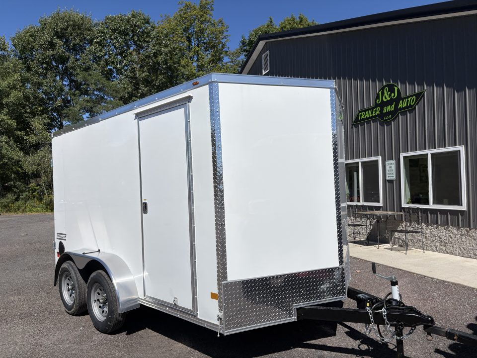 2027 Haulmark photo 2