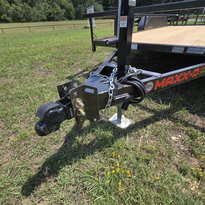 New 2027 MAXX-D 16 FT U3X Utility Trailer TANDEM AXLE