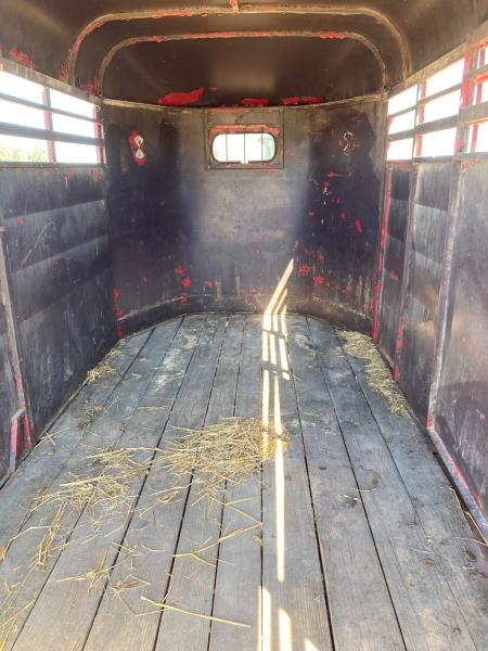 Used 2001 Chaparral 6X16 TANDEM 7K LIVESTOCK W/ SWING/SLIDE REAR DOOR, 6'6" TALL & SPARE Stock / Stock Combo Trailer