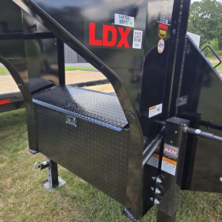 New 2027 MAXX-D 30' LDX Equipment Trailer