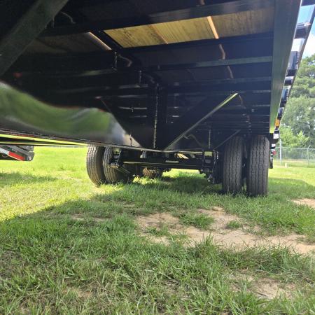 New 2027 MAXX-D 30' LDX Equipment Trailer