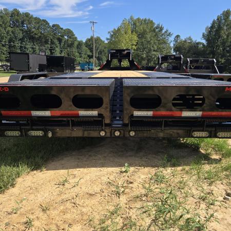 New 2027 MAXX-D 30' LDX Equipment Trailer