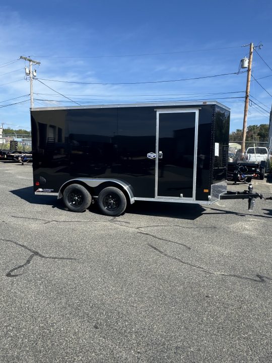 2027 American Hauler photo 2