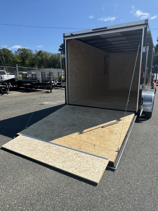 2027 American Hauler photo 5