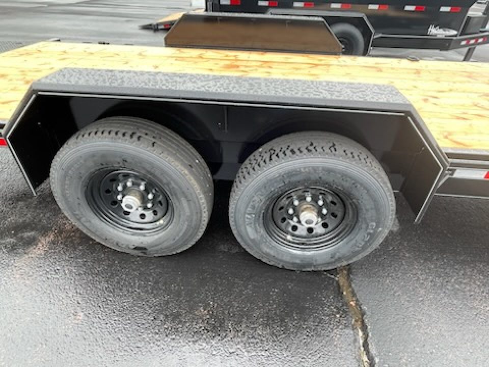 New 2027 H&W 24' split tilt Equipment Trailer