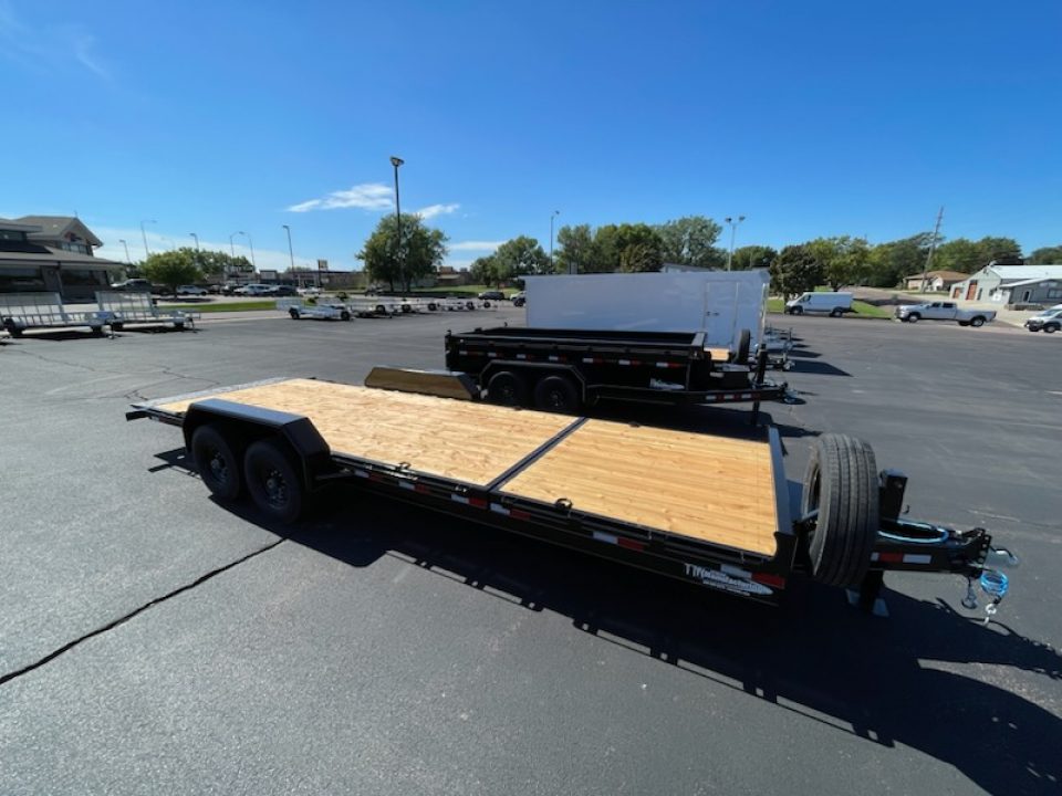 New 2027 H&W 24' split tilt Equipment Trailer