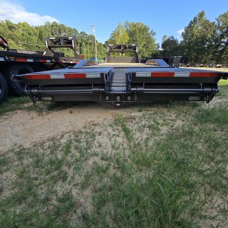 New 2027 MAXX-D H8X Buggy Hauler