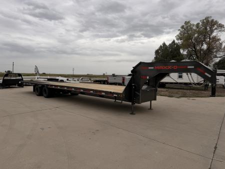 New 2027 MAXX-D 8.5-36 Tandem Dual Deckover Gooseneck Equipment Hauler W/ Hydraulic Dove Tail 30K GVWR