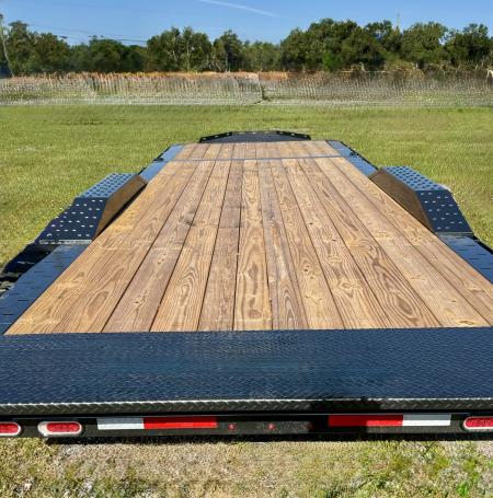 New 2027 Diamond C HXD210 DRIVE OVER FENDER TILT TRAILER 102”X24 , 15K 2 SPEED JACK
