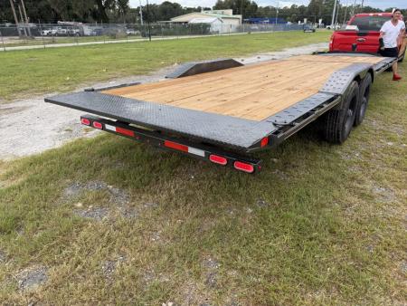 New 2027 Diamond C HXD210 DRIVE OVER FENDER TILT TRAILER 102”X24 , 15K 2 SPEED JACK