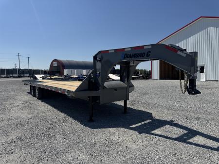 New 2027 Diamond C Trailers FMAX 212 HDT 32' Pacesetter Edition Hydraulic Dovetail Gooseneck Equipment Trailer