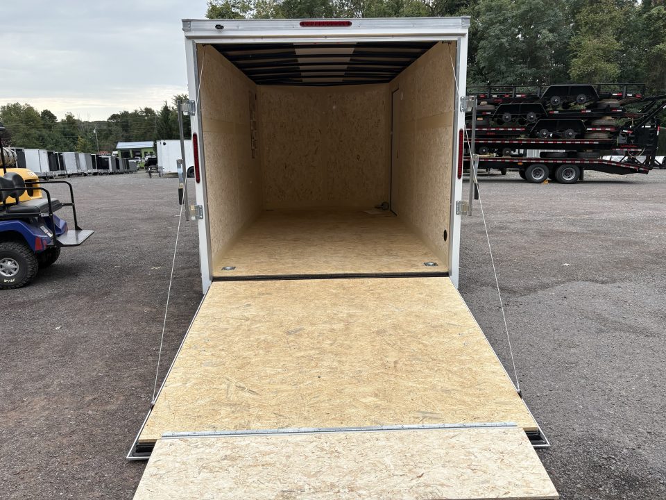 2027 Haulmark photo 5