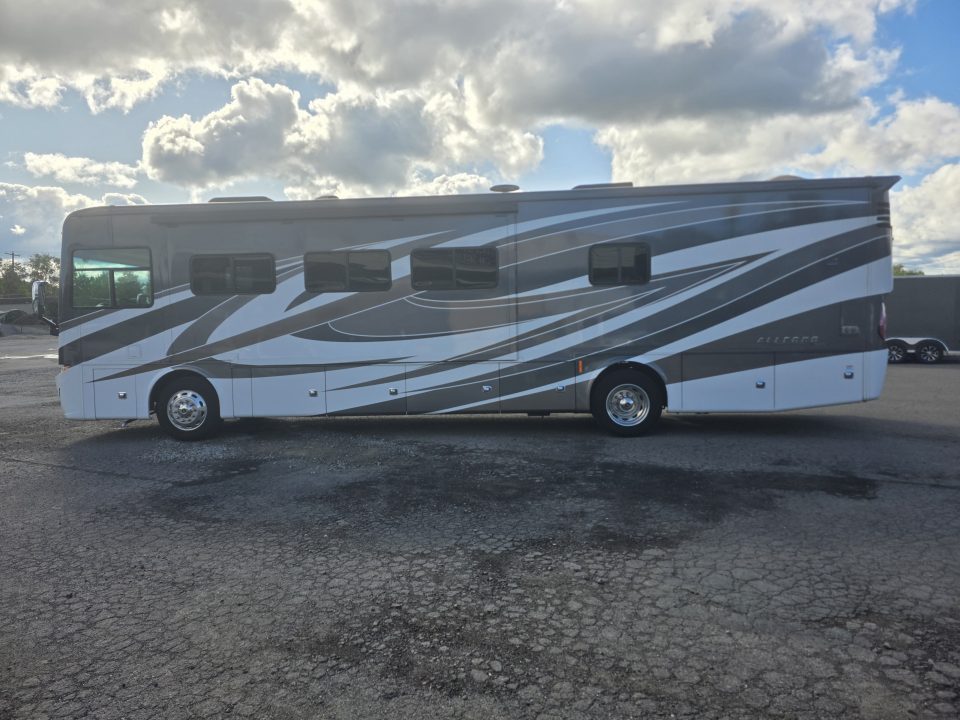 Used 2021 Tiffin Motorhomes Tiffin Allegro red 340 38ll Class A