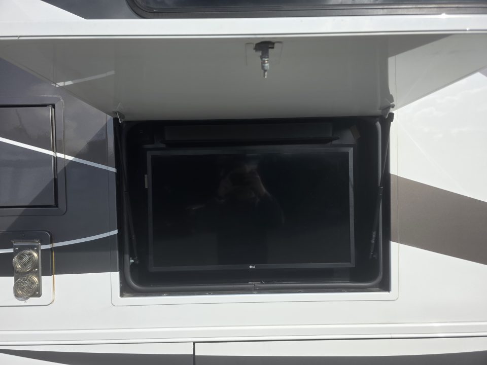 Used 2021 Tiffin Motorhomes Tiffin Allegro red 340 38ll Class A
