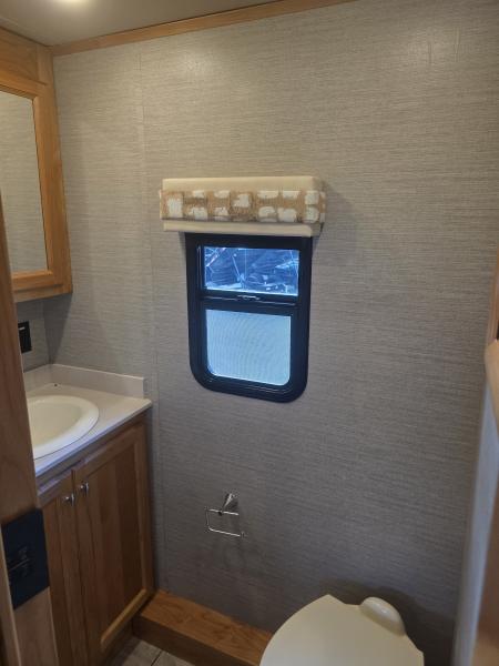 Used 2021 Tiffin Motorhomes Tiffin Allegro red 340 38ll Class A