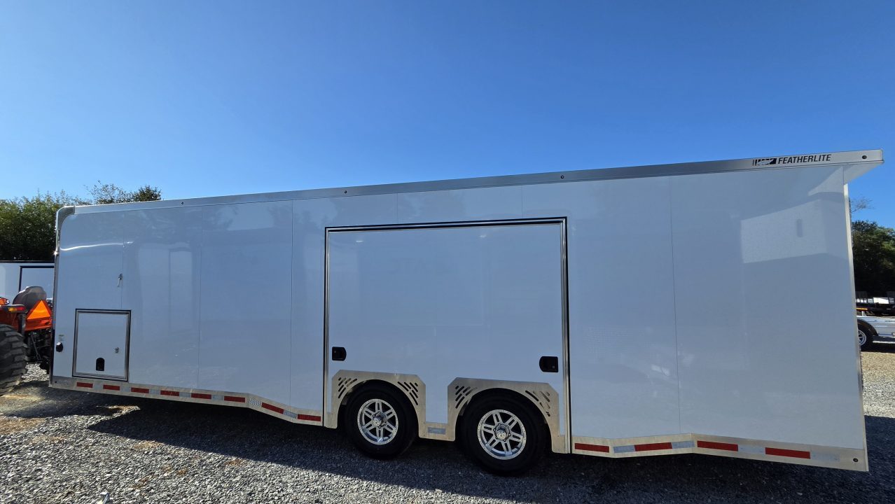 2026 Featherlite photo 2