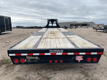 Used 2020 PJ Trailers 28' Gooseneck 12k's Flatbed Trailer