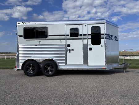 New 2027 4-Star Trailers 2H Straight Load BP Horse Trailer