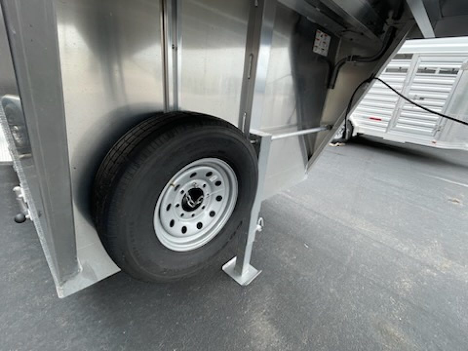 New 2027 Featherlite Trailers 7x24 model 8127 Stock / Stock Combo Trailer