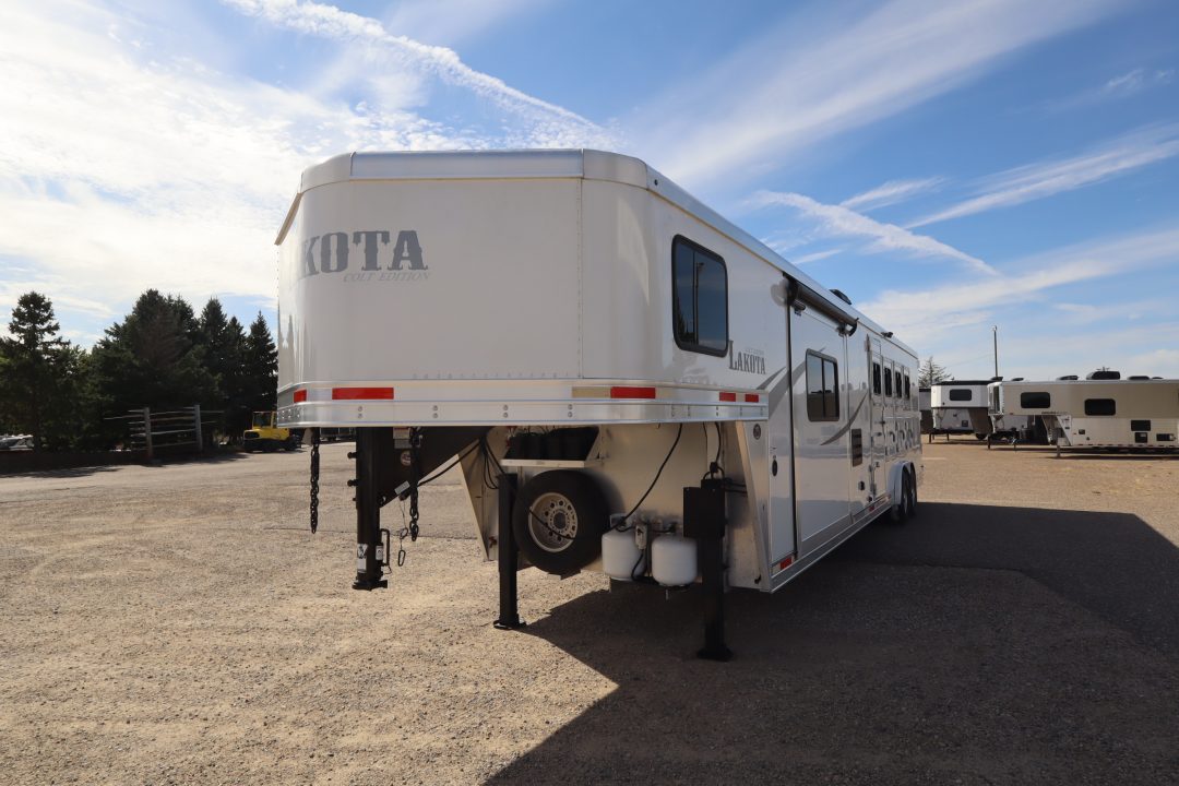 2019 Lakota photo 3