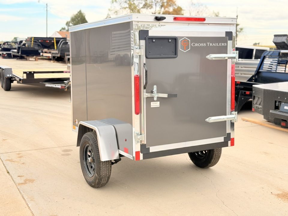 New 2027 Cross Trailers 4-6-1V Enclosed Barn Door 2K GVWR