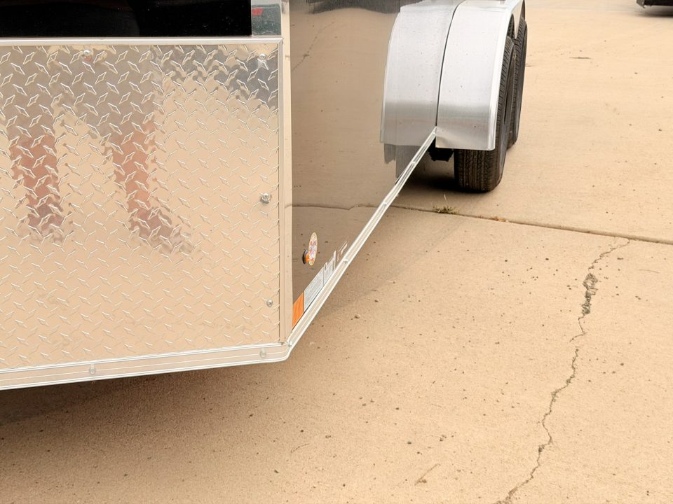 New 2027 Cross Trailers 7-16-1.5V Enclosed 7K GVWR