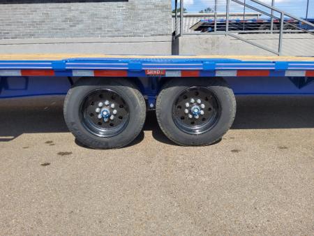 New 2027 Diamond C Trailers FMAX208MR-HS Flatbed Trailer