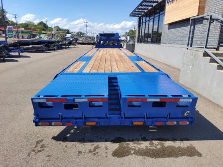 New 2027 Diamond C Trailers FMAX208MR-HS Flatbed Trailer