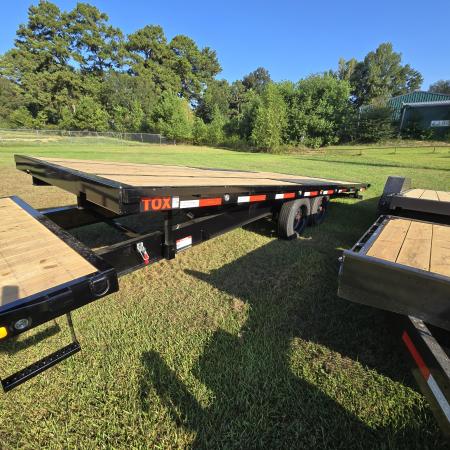 New 2027 MAXX-D 24' TOX Tilt DECKOVER Trailer