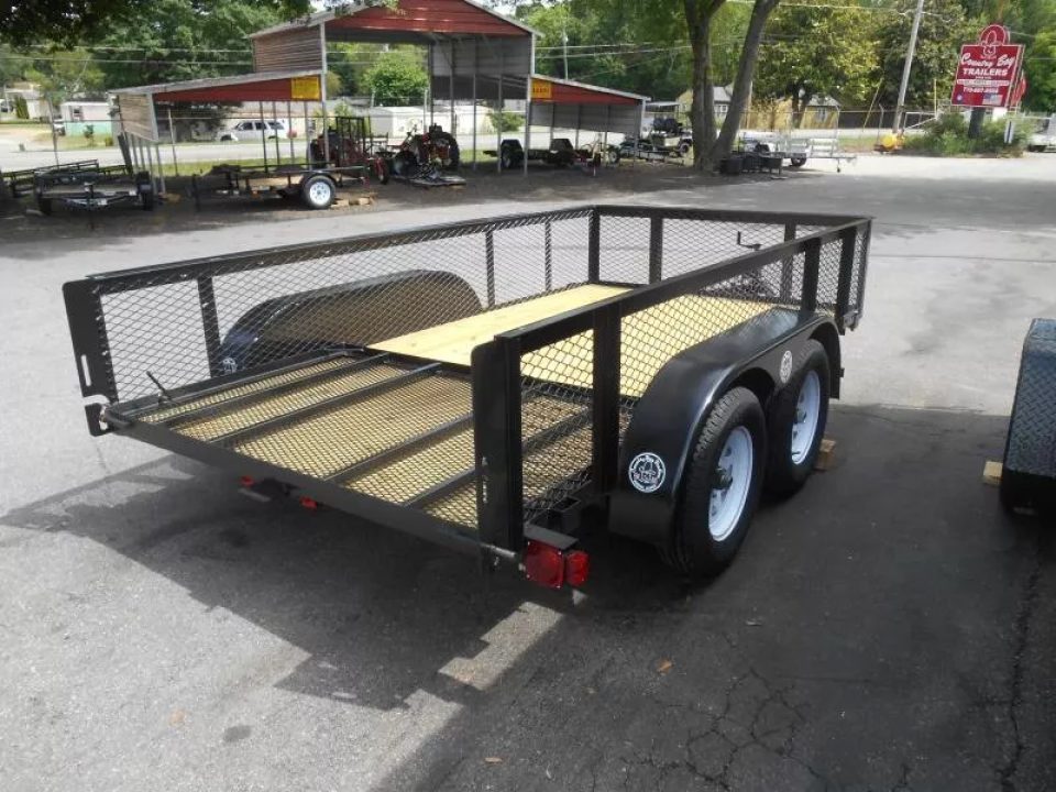 New 2027 Currahee 76x12' Landscape, 2' Mesh Sides, Removable Ramp Gate