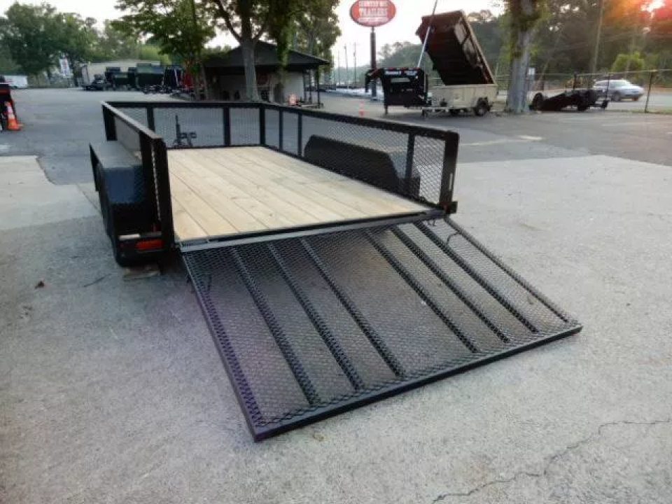 New 2027 Currahee 76x12' Landscape, 2' Mesh Sides, Removable Ramp Gate