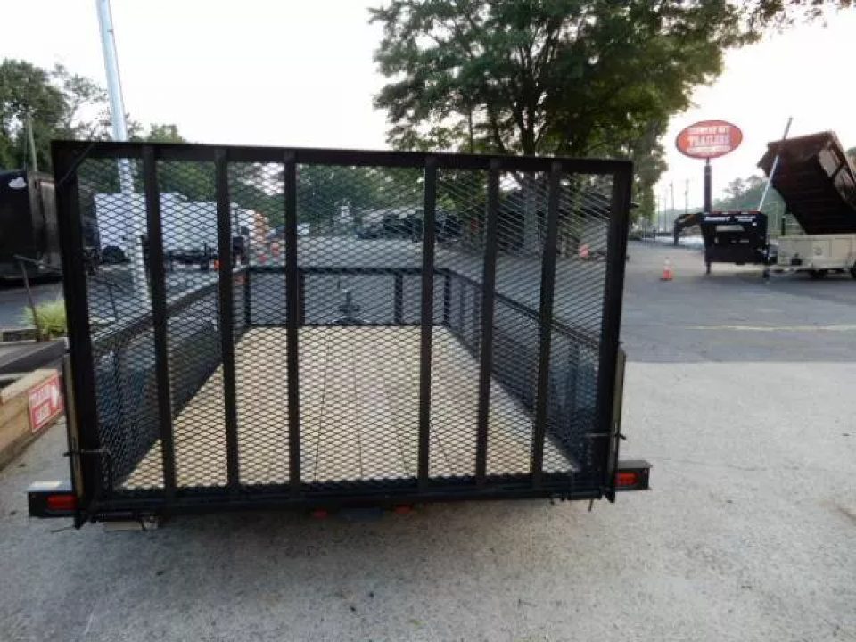 New 2027 Currahee 76x12' Landscape, 2' Mesh Sides, Removable Ramp Gate