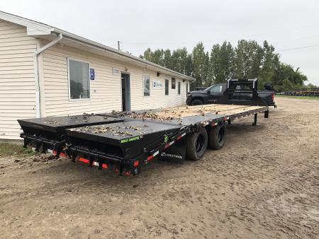New 2027 Load Trail 30' 24K W/ MAX RAMPS Gooseneck Bodies