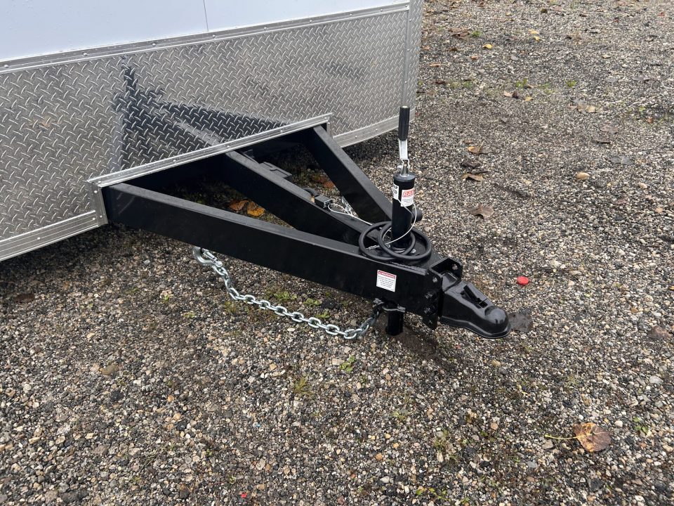 New 2027 Homesteader Trailer 24 FT FLAT FRONT ENCLOSED TRAILER 10K GVWR ALUMINUM WHEELS SEMI-SCREWLESS ADJUSTABLE COUPLER