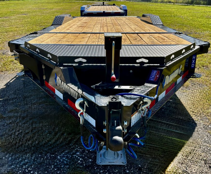 New 2027 Diamond C HXD MAX WIDTH HYDRAULIC TILT TRAILER; 15K SIMOL 2-SPEED JACK; 4’ STATIONARY DECK 18’ TILT BED; 14PLY TIRES