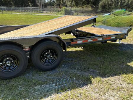New 2027 DIAMOND C HDT207 TILT TRAILER; 7K STRAIGHT AXLE; ELECTRIC DRUM BRAKES; GRAVITY TILT; 15K SIMOL 2 SPEED JACK; 14 PLY TIRES