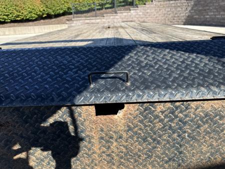 Used 2019 PJ Trailers FS 25 Flatbed Trailer