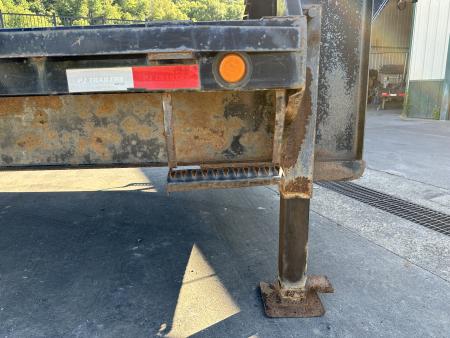 Used 2019 PJ Trailers FS 25 Flatbed Trailer