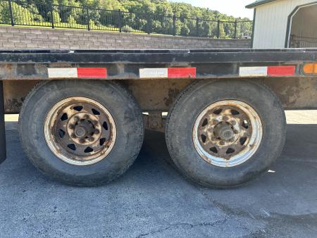 Used 2019 PJ Trailers FS 25 Flatbed Trailer