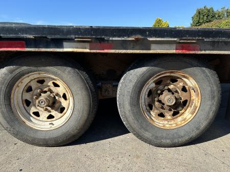 Used 2019 PJ Trailers FS 25 Flatbed Trailer