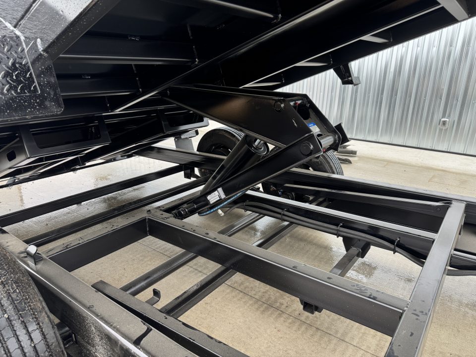 New 2027 Midsota HV16 17.6k Dump Trailer