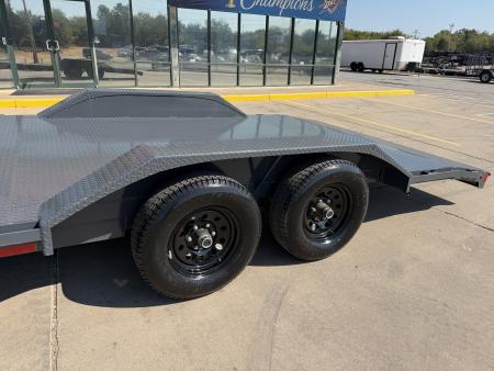 Used #122870 USED 2024 LAMAR CC 20 X 102 TANDEM AXLE BUMPER PULL STEEL FLOOR 10K CAR HAULER