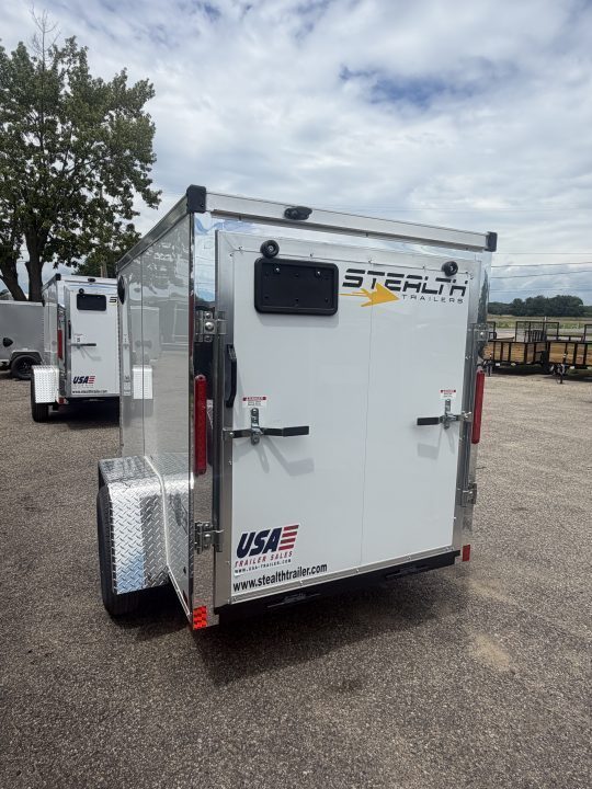 New 2027 Stealth Mustang 5 x 8 Enclosed Trailer w/ Ramp (Single) Cargo / Enclosed Trailer NEW MODEL - Screwless and Light Lid Roofing !!