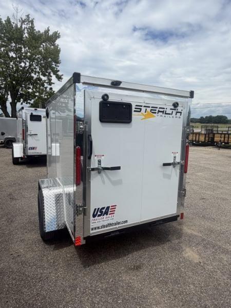 New 2027 Stealth Mustang 5 x 8 Enclosed Trailer w/ Ramp (Single) Cargo / Enclosed Trailer NEW MODEL - Screwless and Light Lid Roofing !!