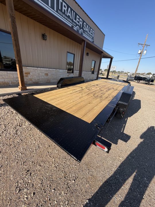 New 2027 Diamond C Trailers 20' HDT Tilt Trailer