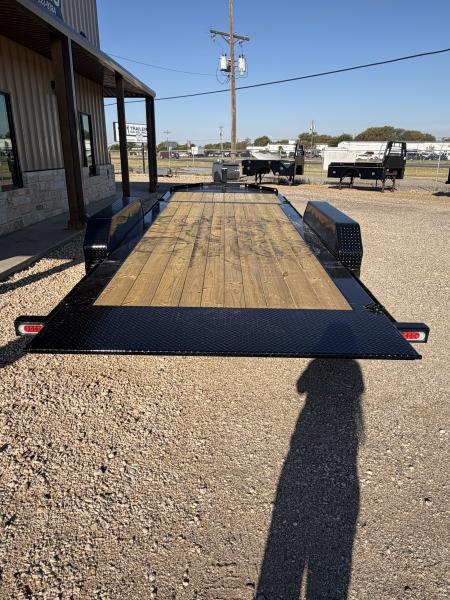 New 2027 Diamond C Trailers 20' HDT Tilt Trailer