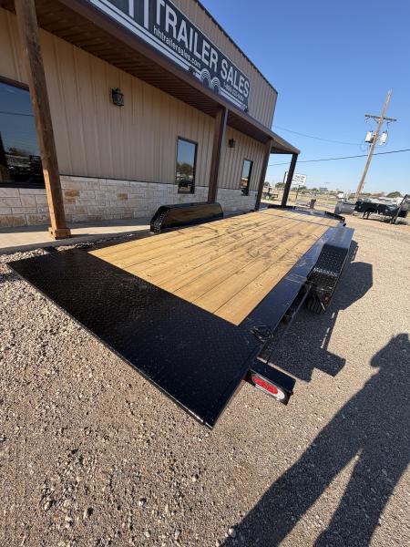 New 2027 Diamond C Trailers 20' HDT Tilt Trailer